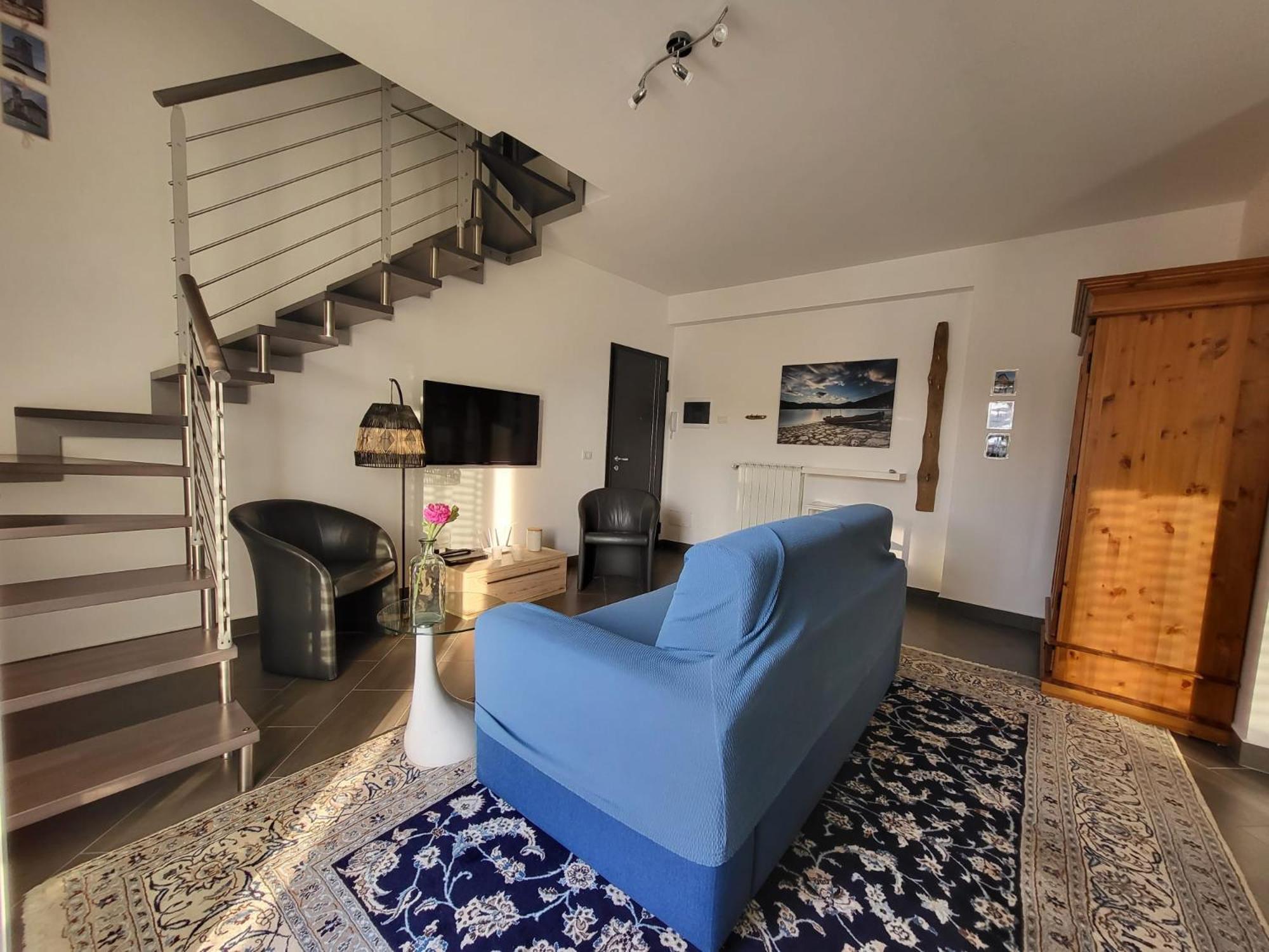 Penthouse Federico With View - Residenza Silvana *